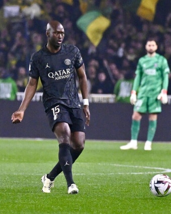 [ligue1.review] 이강인 '60분 소화'...PSG, 낭트에 2-0 승→2위와 격차 14점까지 벌려
