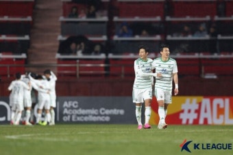 [acl.review] '박찬용 선제골→정태욱 동점골'...포항, 전북에 1-1 무→통합 스코어 1-3으로 8강행 좌절