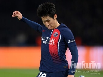 [ligue1.review] '평점 6.7' 이강인, 45분만 뛰고 교체...'90+6분 극장 동점골' PSG, 스타드 렌과 1-1 무