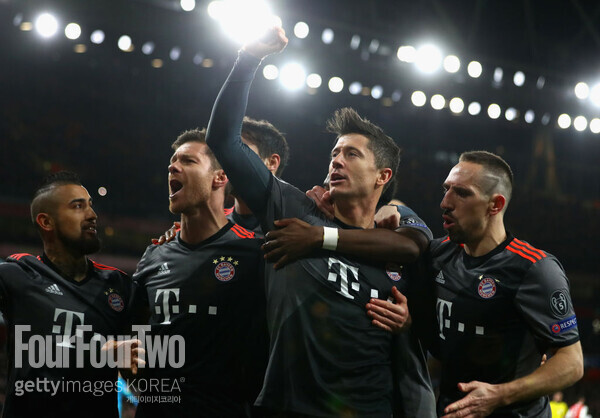 맨체스터 시티, 아스널에게 1-5 대패... UEFA 챔피언스 리그 출전 자격 위태로운 상황!