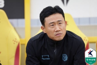 [k1.live] 특유의 '딸깍 축구'로 승리 챙긴 최원권 감독...