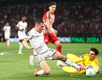 [uecl.review] '황인범X황의조 前 소속팀' 올림피아코스, 피오렌티나 1-0 꺾고 UECL 우승!...99년 구단 역사 새로 썼다