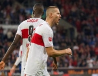 14년 만 UCL 진출→공중분해 직전...330억 훔멜스 대체자 도르트문트행 Here we go! 