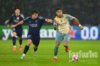 [ucl.review] '0-1→0-2→1-2→2-2→3-2→4-2' 대역전극 만들어졌다...'이강인 45분' PSG, 맨시티에 4-2 역전승