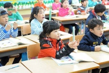 전북의 밀착 마케팅, 새내기 초등생에게 ‘자’ 선물