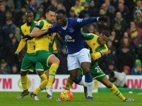 [EPL 리뷰] ‘장군멍군’ 노리치-에버턴 1-1 무승부...무승 탈출 실패