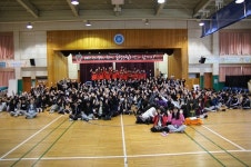 포항스틸러스, 축구사랑나눔재단과 지역 여자축구부 용품지원