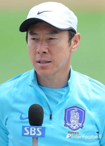 [인터포토] 신태용 감독, '전승 16강 가겠다'