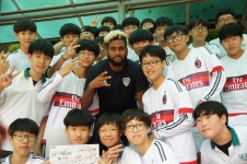 포항 스틸러스, 축구클리닉 학교야 축구하자! 실시