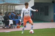 폭우 속 혈투 강원FC, R리그 3경기 연속 무패
