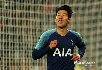 [리그컵 리뷰] '손흥민 시즌 1-2호골+풀타임' 토트넘, 웨스트햄에 3-1 완승