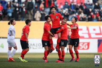 [A매치 리뷰] '장슬기-지소연 골' 한국, 베트남 3-0 격파...중국 or 호주와 P.O