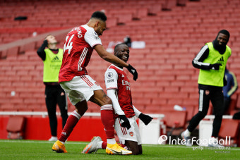 [EPL 리뷰] '사카-페페 연속골' 아스널, 셰필드 2-1 제압...4위 도약