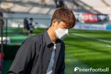 기성용 초교 감독, 인성교육 강조...1주에 1회씩 소원수리 작성