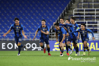 [ACL 종합] '울산-포항-전북' K리그 3팀, 10년 만에 ACL 8강행...17일 대진 발표
