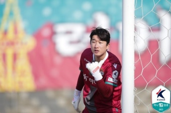 [K리그2 STAR] '이걸 막아?'...대전 대승 속 돋보였던 이창근 선방쇼