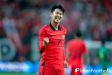 월드클래스 입증 손흥민, 설기현-박지성 계보 이어 발롱도르 22위→11위 등극