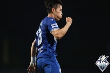 [K리그2 현장리뷰] 3-0→3-3...득점력 폭발-신입 외인 둘 맹활약에도 충남아산, 전남과 3-3 무