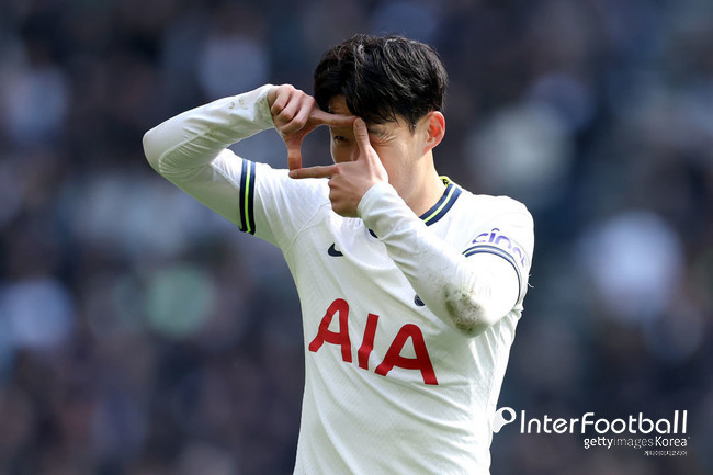 손흥민, 생일 맞아 토트넘으로 복귀! 축하 이벤트와 팀원들과 함께 훈련 시작