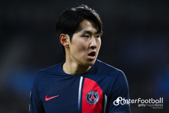 [리그앙 리뷰] '한글 유니폼 착용' 이강인 맹활약에도...PSG, 랭스와 2-2 무→충격의 3연속 무승부