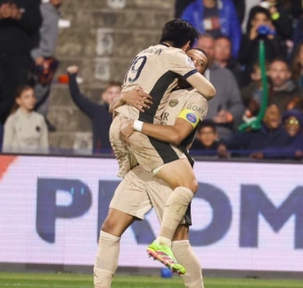'브로맨스 IN PSG' 이강인과 음바페, 적으로 마주할 수도...'파리 올림픽 조추첨 완성'
