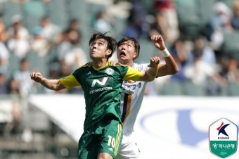 [K리그1 현장리뷰] 전북 드디어 이겼다...광주에 2-1 극장승, 이준 최악 실수→송민규 상의 탈의 세리머니