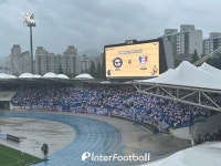 [K-현장메모] 매점까지 추가 오픈, 폭우에도 수원 팬들 화력은 여전...성남과 더비 느낌 물씬