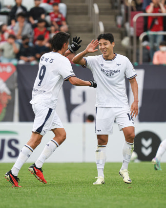 [K리그2 현장리뷰] '후이즈 멀티골' 성남, 경남 원정서 2-1 역전승…'올 시즌 첫 연승+7위 도약'