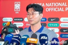 [IN PRESS] 김도훈 감독, 싱가포르전 출사표...승점 3점 목표, K리그 몸 좋은 선수들 뽑았다
