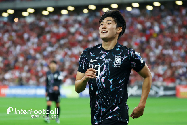 한국 축구 선수 배준호, 스토크 시티를 선두로 이끄는 어시스트 기록!