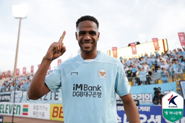 대구 FC, 세징야와 에드가와 재계약 체결! 향후 날개 달아갈 의지를 다지다