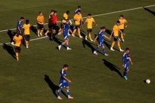 그는 재키찬 황희찬, 인종차별 피해→코모는 울브스 선수 행동으로 사건 커져 유감 입장