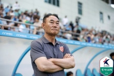 [K리그1 인터뷰] 전북, 대전이 강등권...김학범 감독 잘하는 팀이 내려와 생태계 파괴됐어