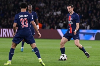 이강인, PSV 에인트호번 상대 무득점 1-1 무승부로 PSG 선전