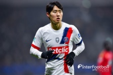 이강인, 에이스 번호 10번 입고 풀타임 맹활약→패스 성공률 95%...PSG 2-0 승리