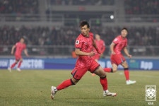 [IN PRESS] 'A매치 선발 데뷔전' 이태석, 