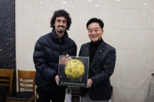 전남 드래곤즈, 2026시즌 앞두고 백운산 둘레길 산행 실시... 팀워크 다져