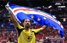 [월드컵 REVIEW] 'FIFA 랭킹 67위' 카보베르데, '유로 우승국' 스페인과 무승부...역사상 처음으로 따낸 승점 1점