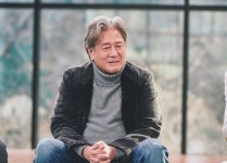 최민식 