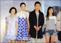 [E!포토]영화 환상속의 그대 많이 사랑해주세요~