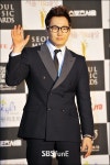 [E포토]더원, 가슴을 울리는 무대 기대하세요