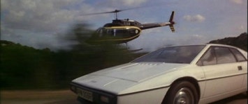 007 나를 사랑한 스파이 잠수함 변신 차, 9억3800만원 낙찰