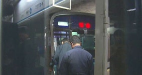 지하철 4호선 복구 집전장치 고장나 당고개역에서 운행 중단