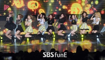 트와이스, 데뷔 1주일만에 음악방송 1위 후보