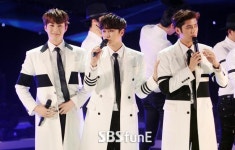 [E포토]더블에스301, PAIN으로 첫1위 달성