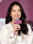 [E포토]천우희, 노래 연습이 힘들었어요