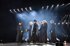 [리뷰]서태지, 방탄-3만5천 관객과 25주년 춤 실력은 여전해요