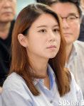 [E포토]MBC 총파업에 나선 손정은 아나운서