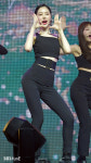 [E포토]손나은, 완벽한 바디라인 뽐내며~