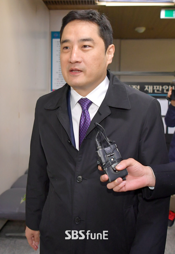 도도맘 김미나 고소 사건, 강용석 변호사 징역형 집행유예 확정에 변호사 활동 4년 제한